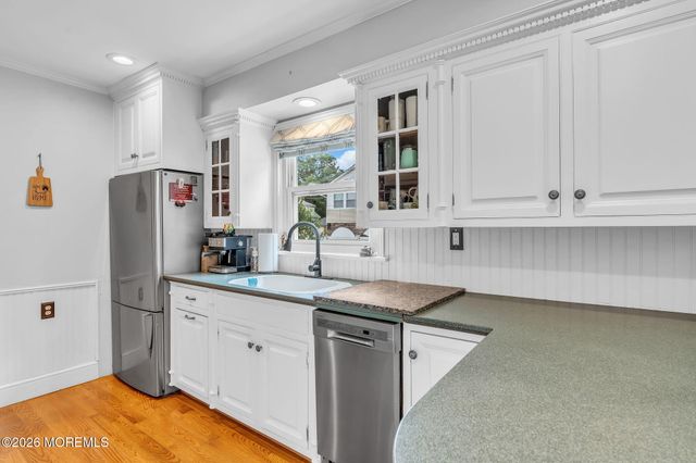806 Trenton Avenue, Point Pleasant Beach, NJ 08742