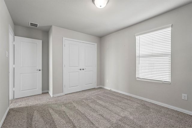 105 Lisa Lane, Fate, TX 75189