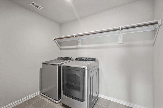 105 Lisa Lane, Fate, TX 75189