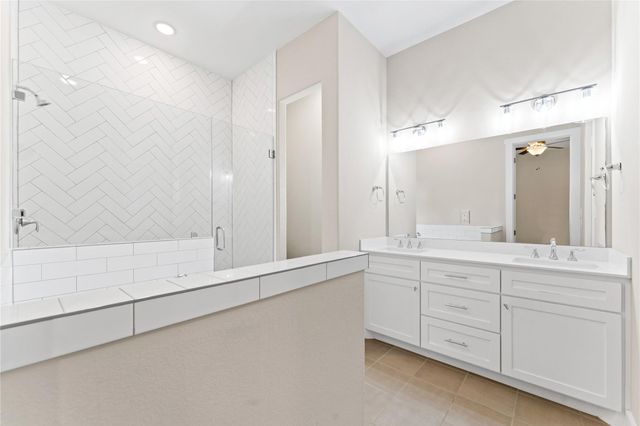 2650 Fountain View Street, New Caney, TX 77357