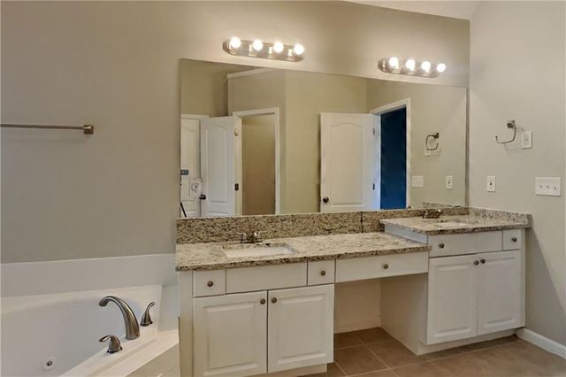 3930 Summit Gate Drive, Suwanee, GA 30024