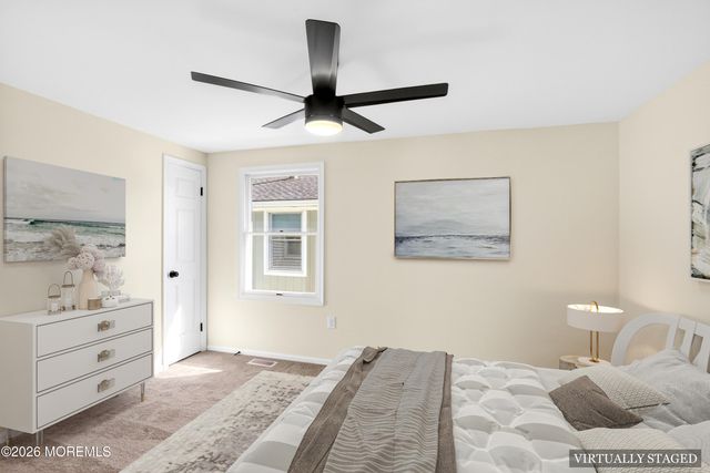17 Brookview Lane, Manalapan, NJ 07726