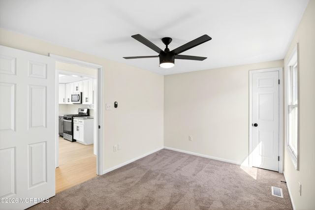 17 Brookview Lane, Manalapan, NJ 07726