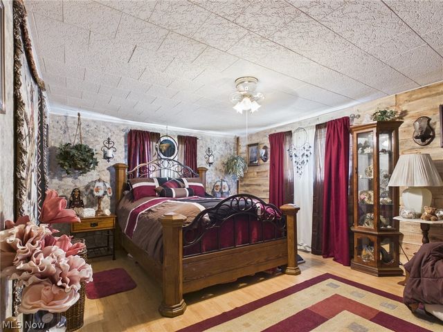 4351 County Road 17, Rayland, OH 43943