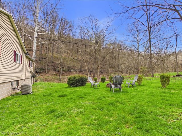 4351 County Road 17, Rayland, OH 43943