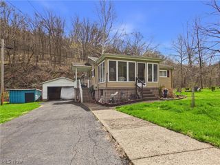 4351 County Road 17, Rayland, OH 43943