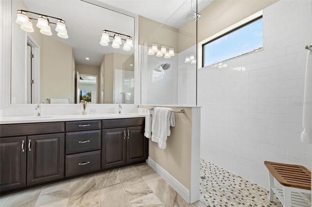 7228 WHITTLEBURY TRAIL, Bradenton, FL 34202