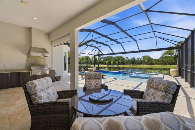 7228 WHITTLEBURY TRAIL, Bradenton, FL 34202