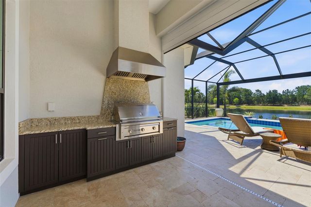 7228 WHITTLEBURY TRAIL, Bradenton, FL 34202