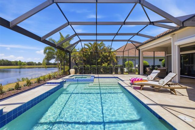 7228 WHITTLEBURY TRAIL, Bradenton, FL 34202