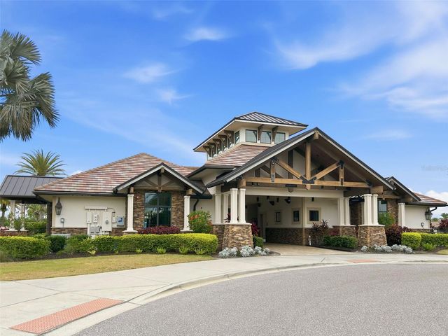 7228 WHITTLEBURY TRAIL, Bradenton, FL 34202