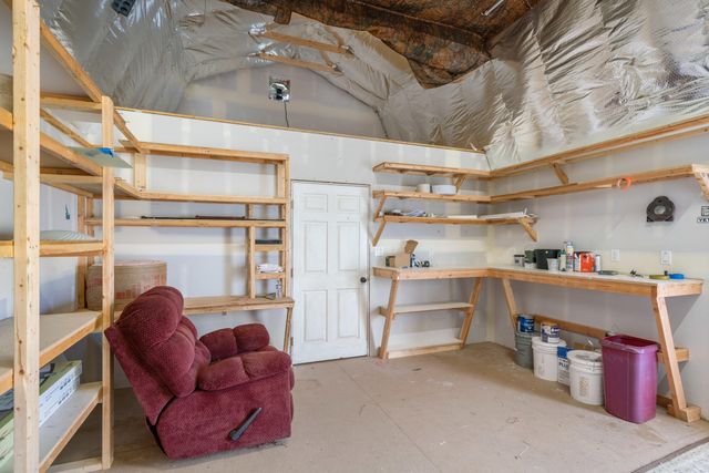 533 Chateau Drive, Eagle Point, OR 97524