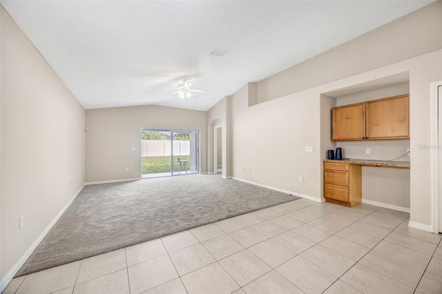 3841 HAMPTON HILLS DR, Lakeland, FL 33810