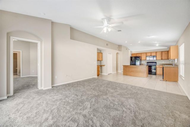 3841 HAMPTON HILLS DR, Lakeland, FL 33810