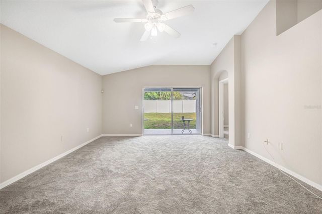 3841 HAMPTON HILLS DR, Lakeland, FL 33810