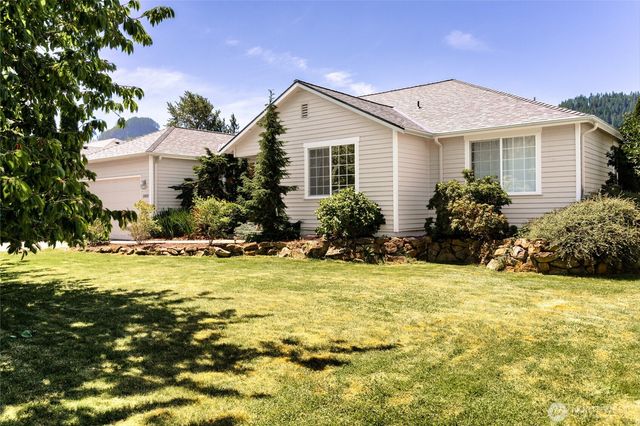 18820 Big Lake Ridge Place, Mount Vernon, WA 98274