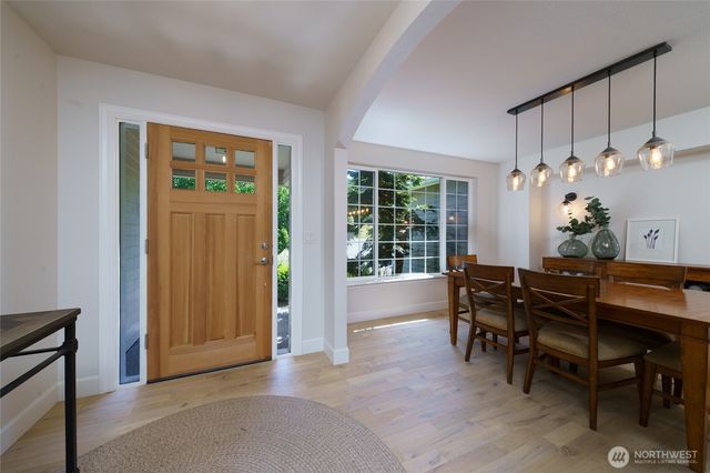 18820 Big Lake Ridge Place, Mount Vernon, WA 98274