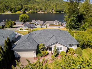 18820 Big Lake Ridge Place, Mount Vernon, WA 98274