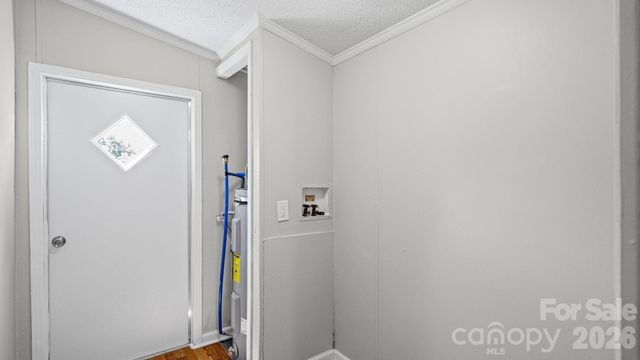 3532 4th Avenue Lane NE, Conover, NC 28613
