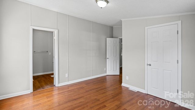 3532 4th Avenue Lane NE, Conover, NC 28613