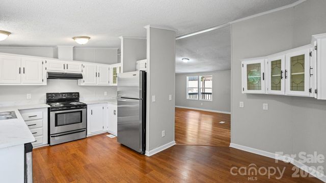 3532 4th Avenue Lane NE, Conover, NC 28613