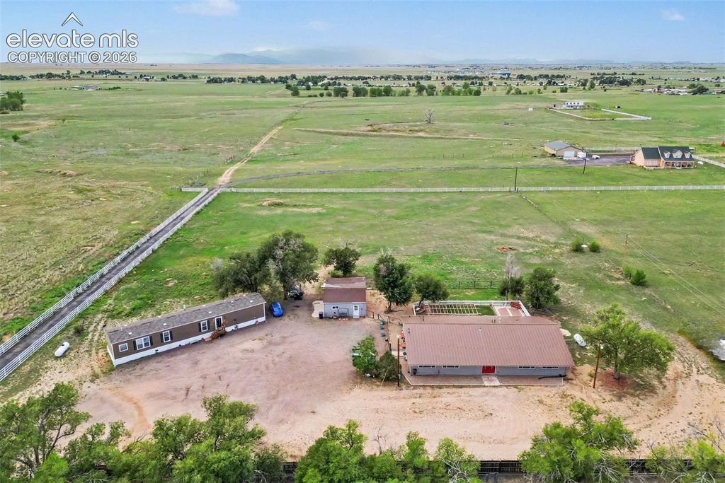 140 N Ellicott Highway, Calhan, CO 80808 — exterior