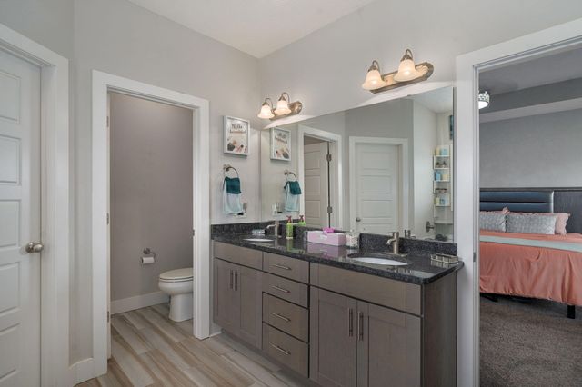 1360 N Rainbow Court, Nixa, MO 65714