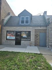 5247 W Fullerton Avenue, Chicago, IL 60639