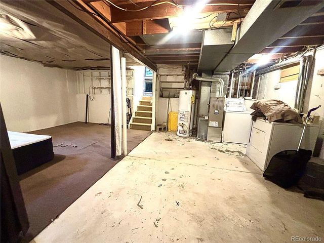 8665 Lamar Dr, Arvada, CO 80003