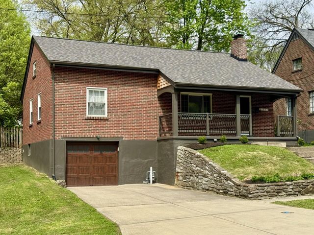 1408 Amsterdam Road, Park Hills, KY 41011