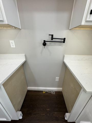 1408 Amsterdam Road, Park Hills, KY 41011