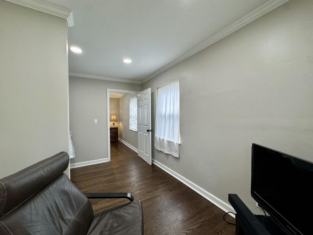 1408 Amsterdam Road, Park Hills, KY 41011