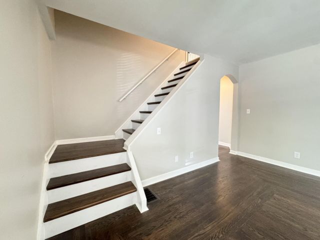 1408 Amsterdam Road, Park Hills, KY 41011