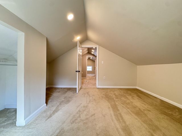 1408 Amsterdam Road, Park Hills, KY 41011