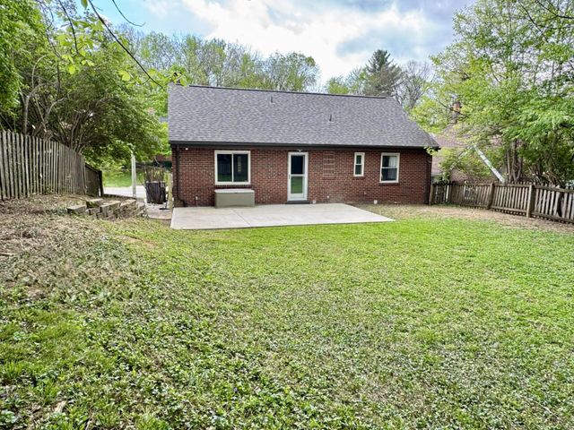 1408 Amsterdam Road, Park Hills, KY 41011