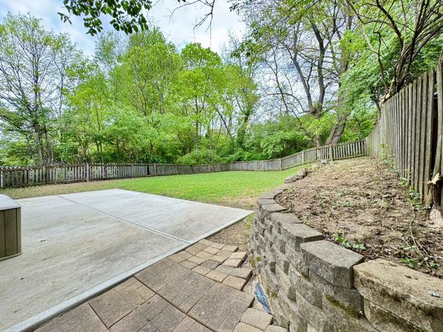 1408 Amsterdam Road, Park Hills, KY 41011