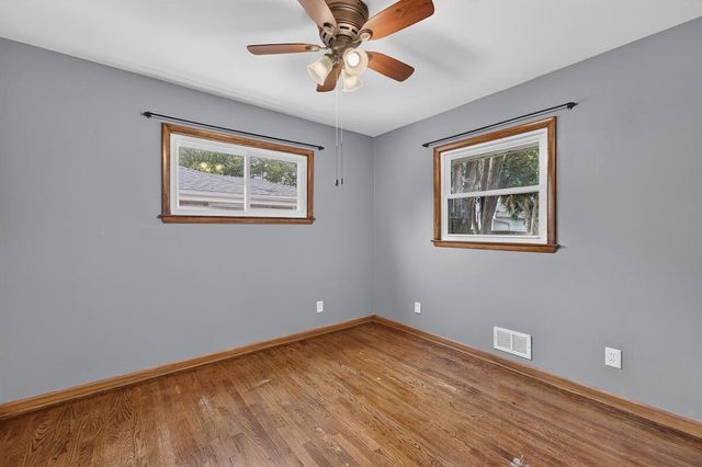 3627 Regency DRIVE, Racine, WI 53402