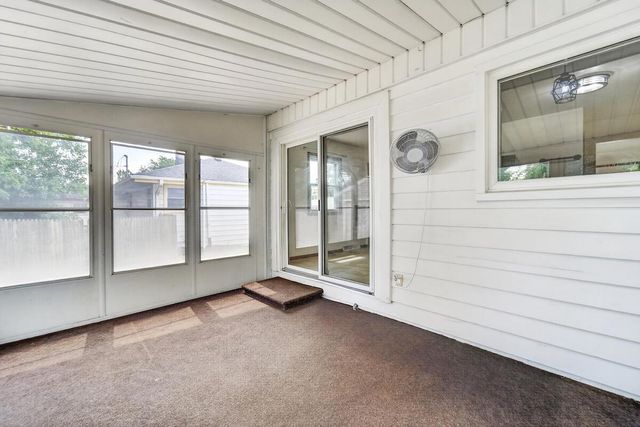 3627 Regency DRIVE, Racine, WI 53402