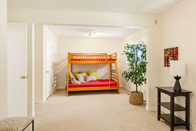1105 Ivy Lane, Ashland, OR 97520