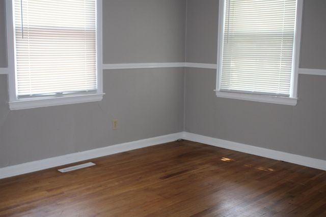 544 S Sylan, Wichita, KS 67218