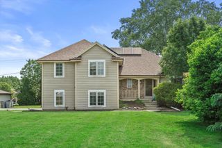 6650 N 114th STREET, Milwaukee, WI 53224