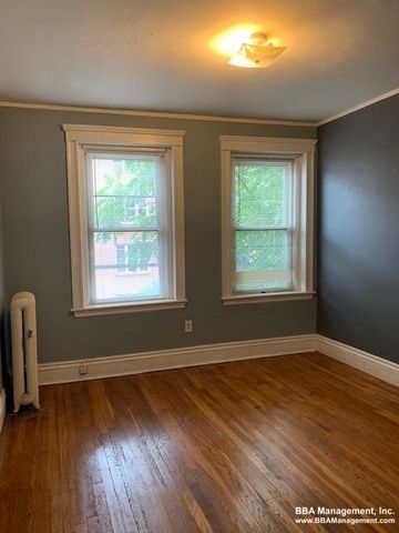 30 Chiswick Rd 4, Boston, MA 02135