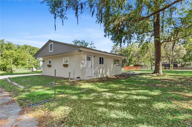 41 Sutton Court, Woodbine, GA 31569