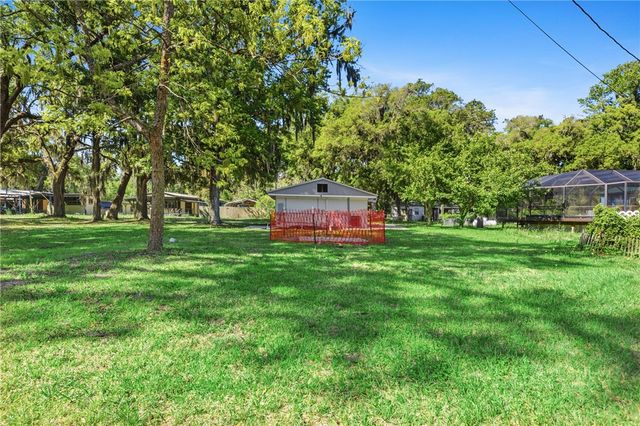 41 Sutton Court, Woodbine, GA 31569