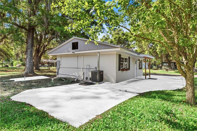 41 Sutton Court, Woodbine, GA 31569