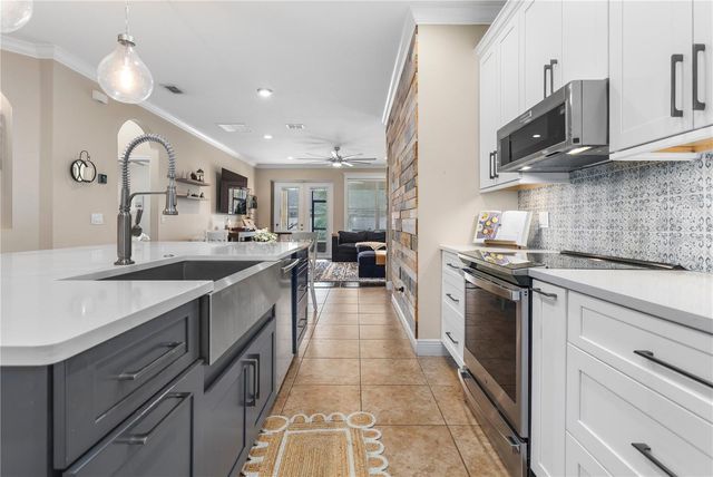 304 OLD ALEMANY PLACE, Oviedo, FL 32765