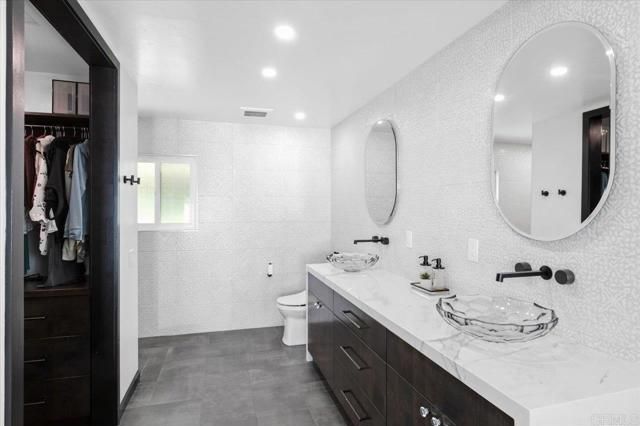 524 Morningside Drive, Vista, CA 92084