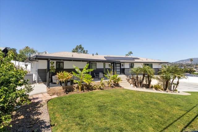 524 Morningside Drive, Vista, CA 92084