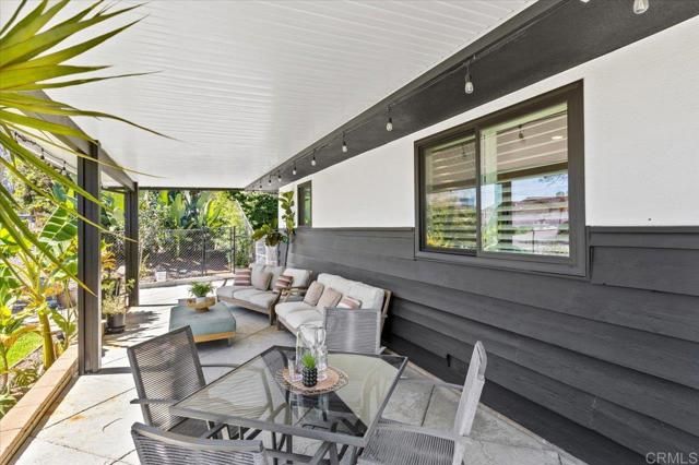 524 Morningside Drive, Vista, CA 92084