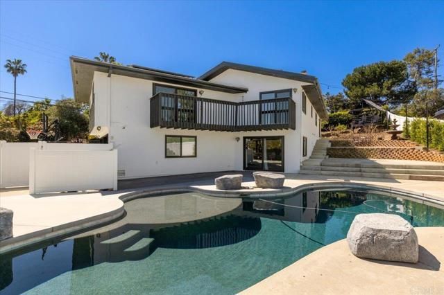 524 Morningside Drive, Vista, CA 92084